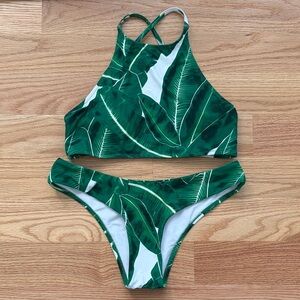 Cupshe Green Leaf Print Bikini Set